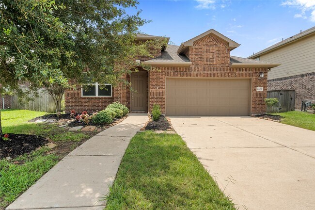 Foto del edificio - 2206 Hidden Meadow Ln