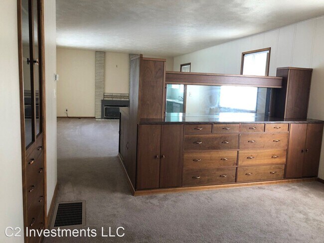 Foto del edificio - 2 br, 2 bath House - 1653 E PROVIDENCE