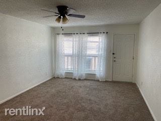 Building Photo - 6016 Westridge Ln
