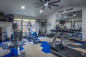 Interior Photo - Eleven600