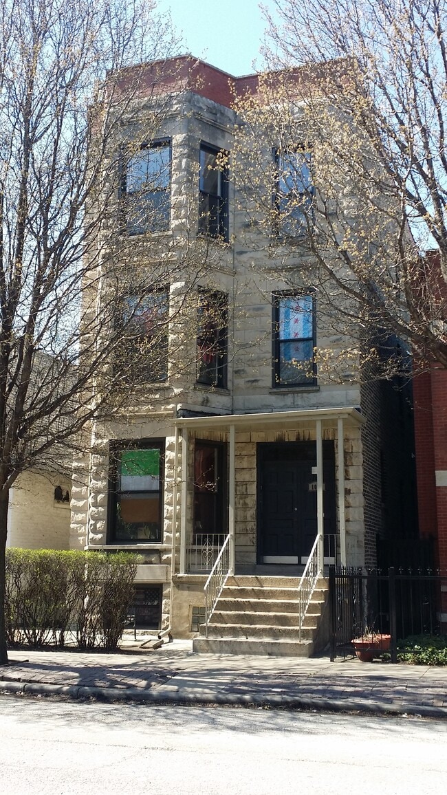 building - 1038 S Oakley Blvd