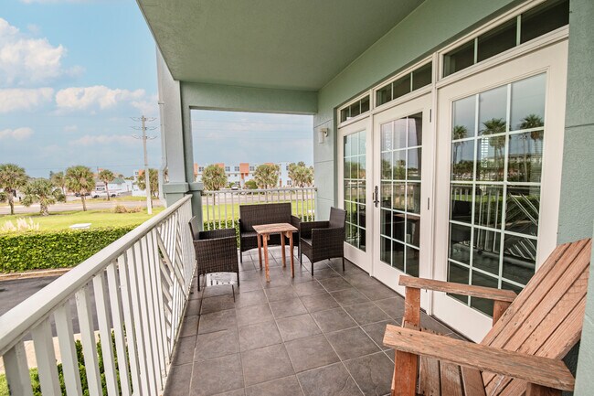 Foto del edificio - 285 Atlantis Cir