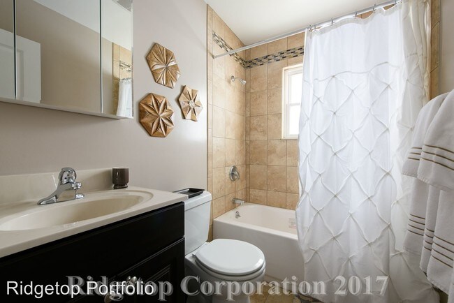 Building Photo - 1 br, 1 bath Apartment - 1 - 9 Wilson Road