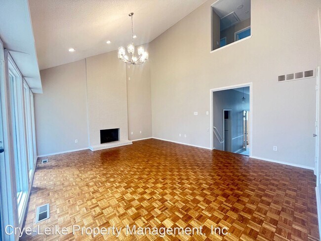 Building Photo - 3 br, 2.5 bath House - 5765 Barfield