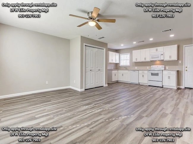 Foto del edificio - 3014 Poplar St