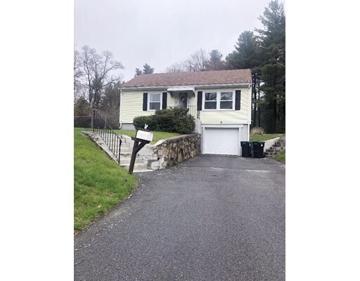 Primary Photo - 16 Foxhill Rd