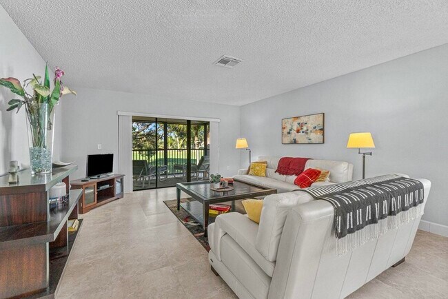 Foto del edificio - 30 Southport Ln