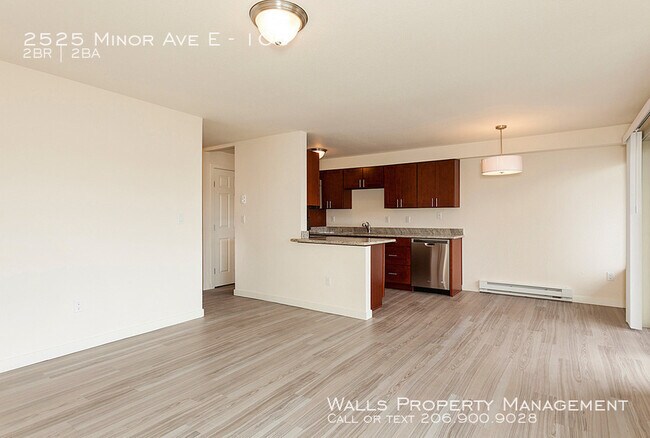 Foto del edificio - 2525 Minor Ave E