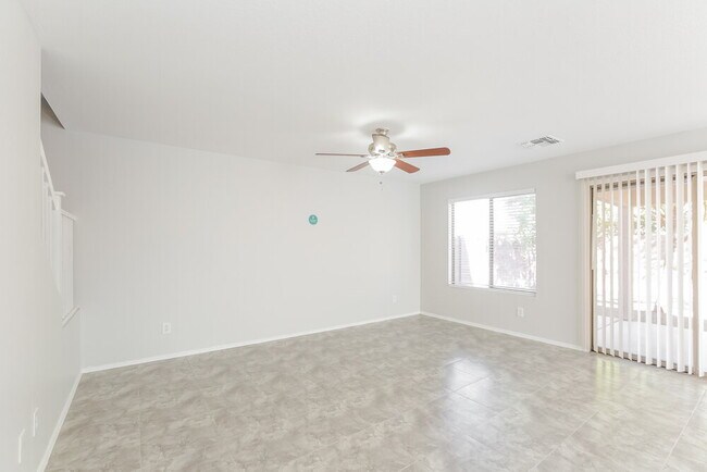 Foto del edificio - 12456 W Mandalay Ln