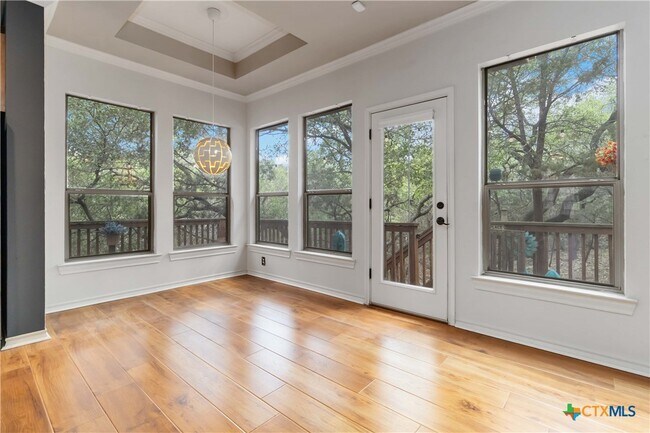 Building Photo - 1454 Rose Ln