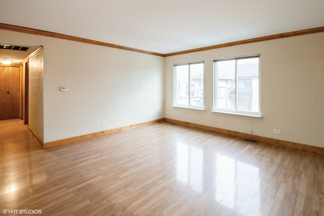 Foto del edificio - 7524 Bristol Ln