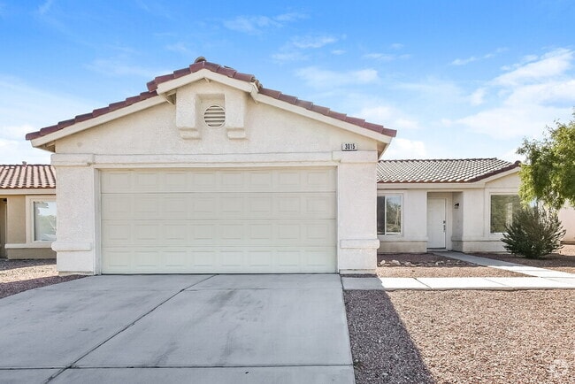 Building Photo - 3015 W Hammer Ln