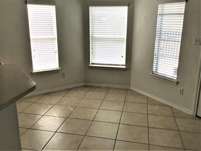 Foto del edificio - 11011 Pierce Valley Dr