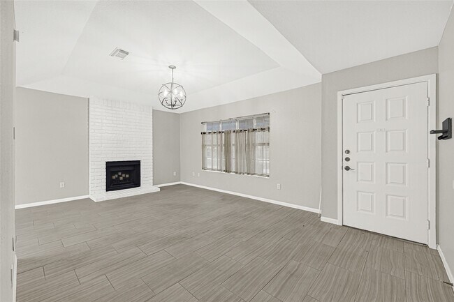 Foto del edificio - 14020 Schroeder Rd