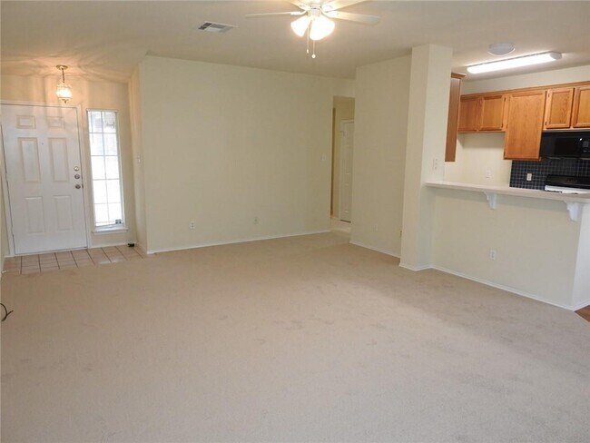 Building Photo - 1108 Brashear Ln