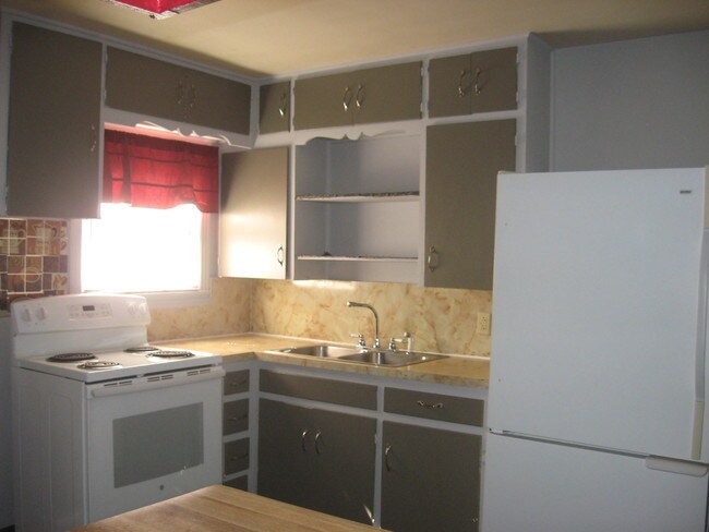 Foto del edificio - 1505 S 33rd St