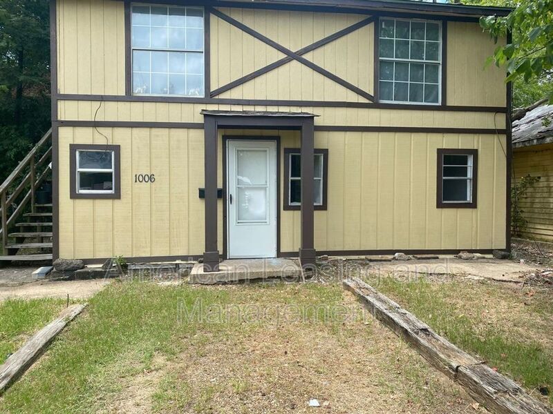 Foto principal - 1006 S 3rd St
