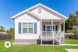 Building Photo - 509 60th Ave Dr W