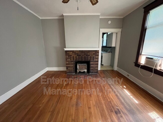 Building Photo - 2003 Peabody Ave