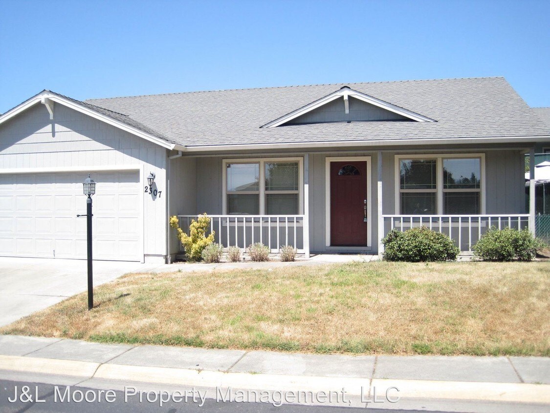Primary Photo - 3 br, 2 bath House - 2307 Lara Lane