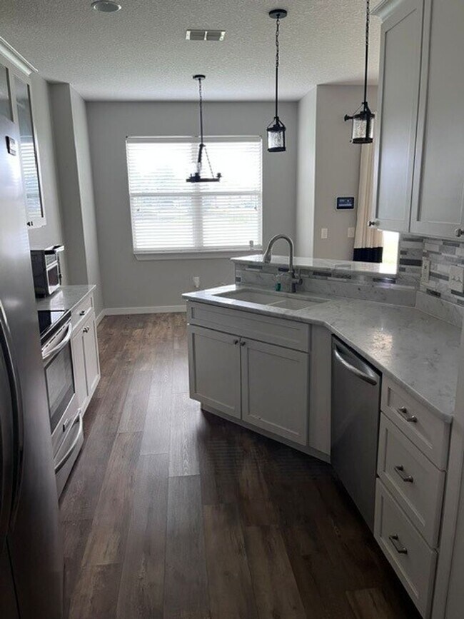 Foto del edificio - 4307 Wyndcliff Cir
