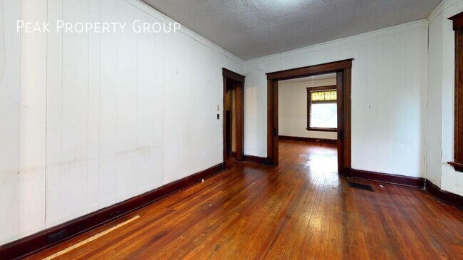 Foto del edificio - 225 Atkinson St