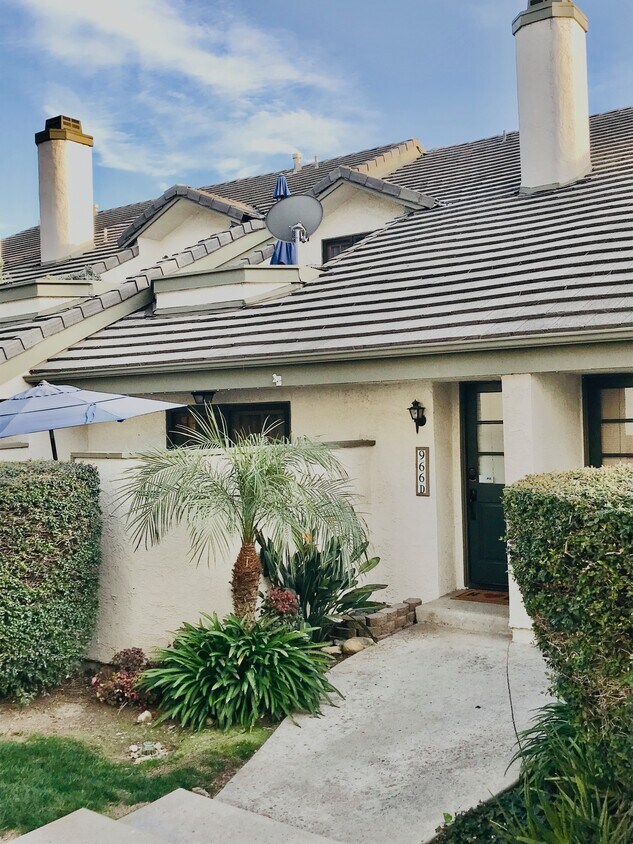 966 W Arrow Hwy, Upland, CA 91786 Condo for Rent in Upland, CA