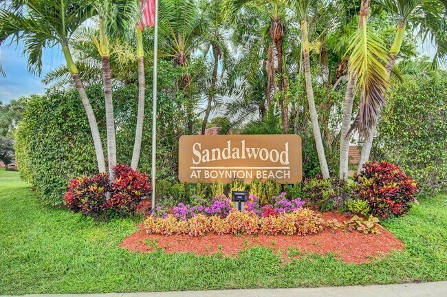 Foto del edificio - 413 Buttonwood Ln
