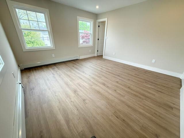 Building Photo - 32 Cos Cob Ave