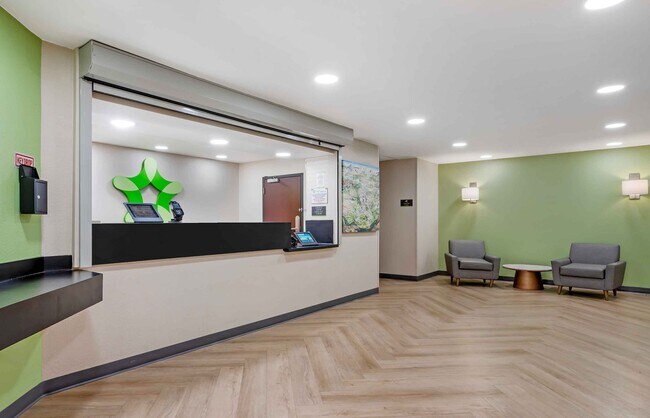 Foto del edificio - Furnished Studio-Tampa - Airport - Spruce Street