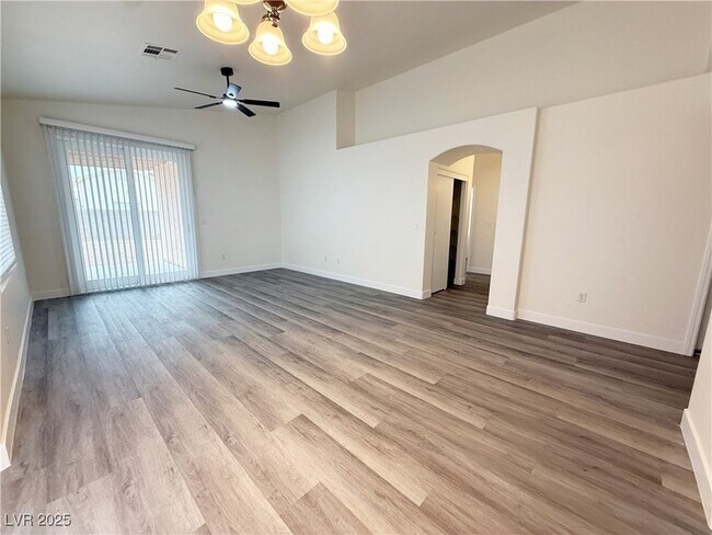 Building Photo - 1605 Woodward Heights Way
