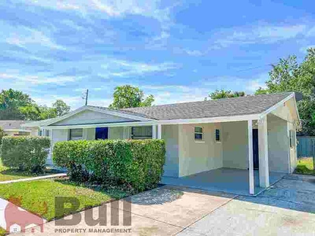 Foto del edificio - 4438 Weldon Pl