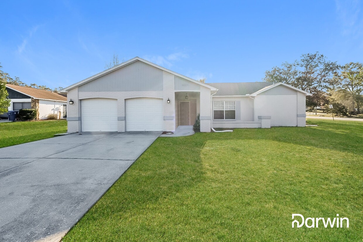 Primary Photo - 8009 Pagoda Dr