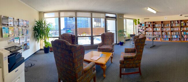 Foto del edificio - 5455 N Sheridan Rd