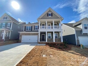 Building Photo - 1016 Whipcord Dr