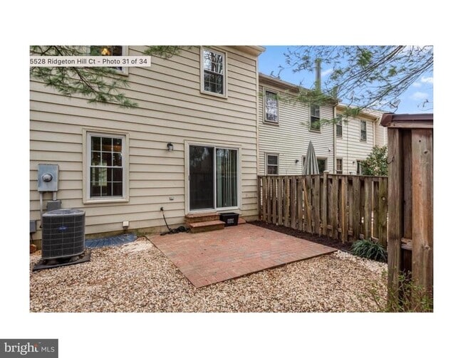 Building Photo - 5528 Ridgeton Hill Ct