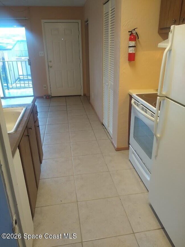 Building Photo - 1717 Dixon Blvd