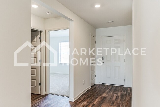 Building Photo - 7335 Wilburton Ln