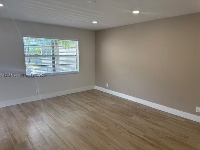 Building Photo - 862 Flanders S
