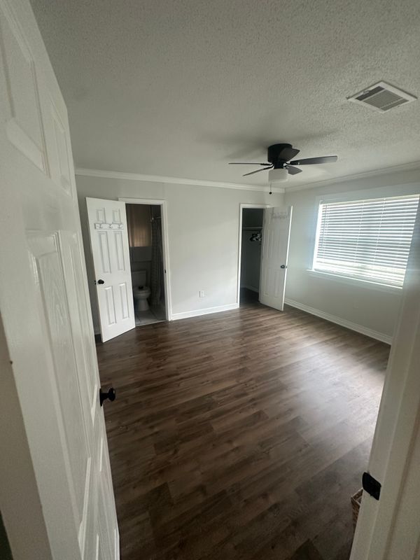Building Photo - 2049 Tuskegee Dr