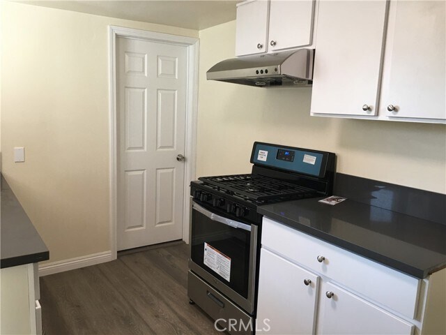 Foto del edificio - 43 N Grand Oaks Ave