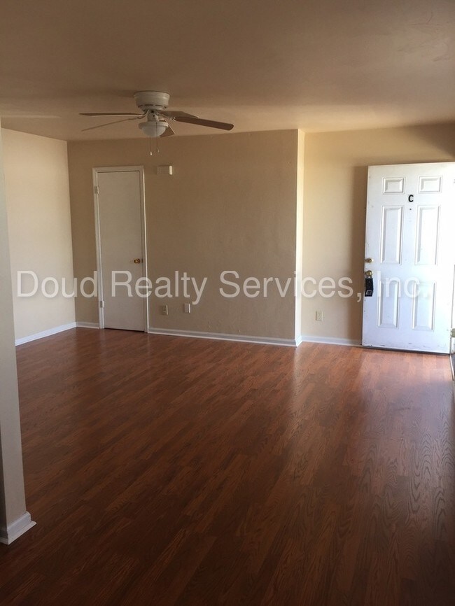 Building Photo - Must See 2br in Norfolk- Move-In Special!
