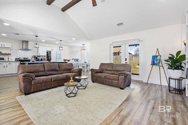 Foto del edificio - 350 Allison Ct