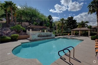 Building Photo - 231 W Horizon Ridge Pkwy