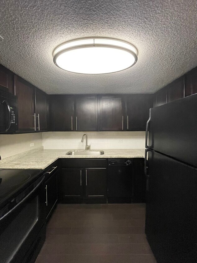 Foto principal - 62 W Huron St