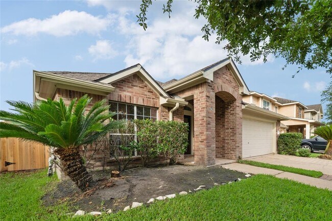 Building Photo - 7030 Thistlewood Park Ct