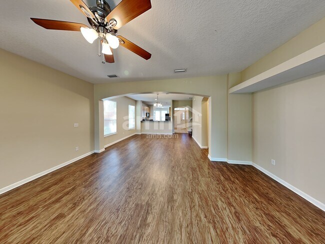 Foto del edificio - 96067 Waters Ct