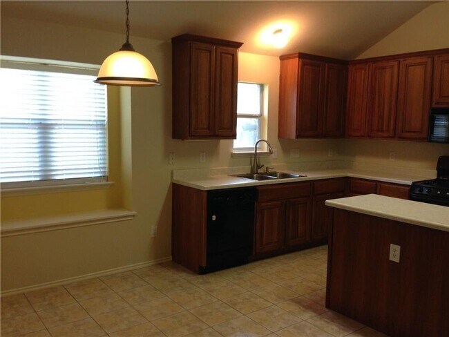 Building Photo - 104 North Treasure Oaks Drive, Leander, TX...