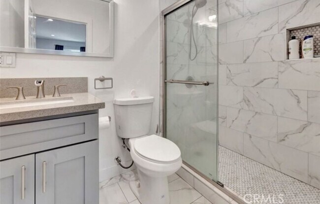 Foto del edificio - 24019 Sylvan St