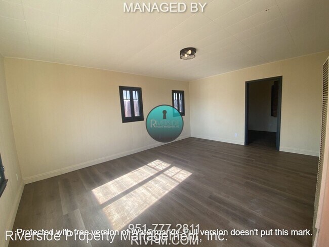 Building Photo - 2 br, 1 bath House - 1337 Malaga Dr.